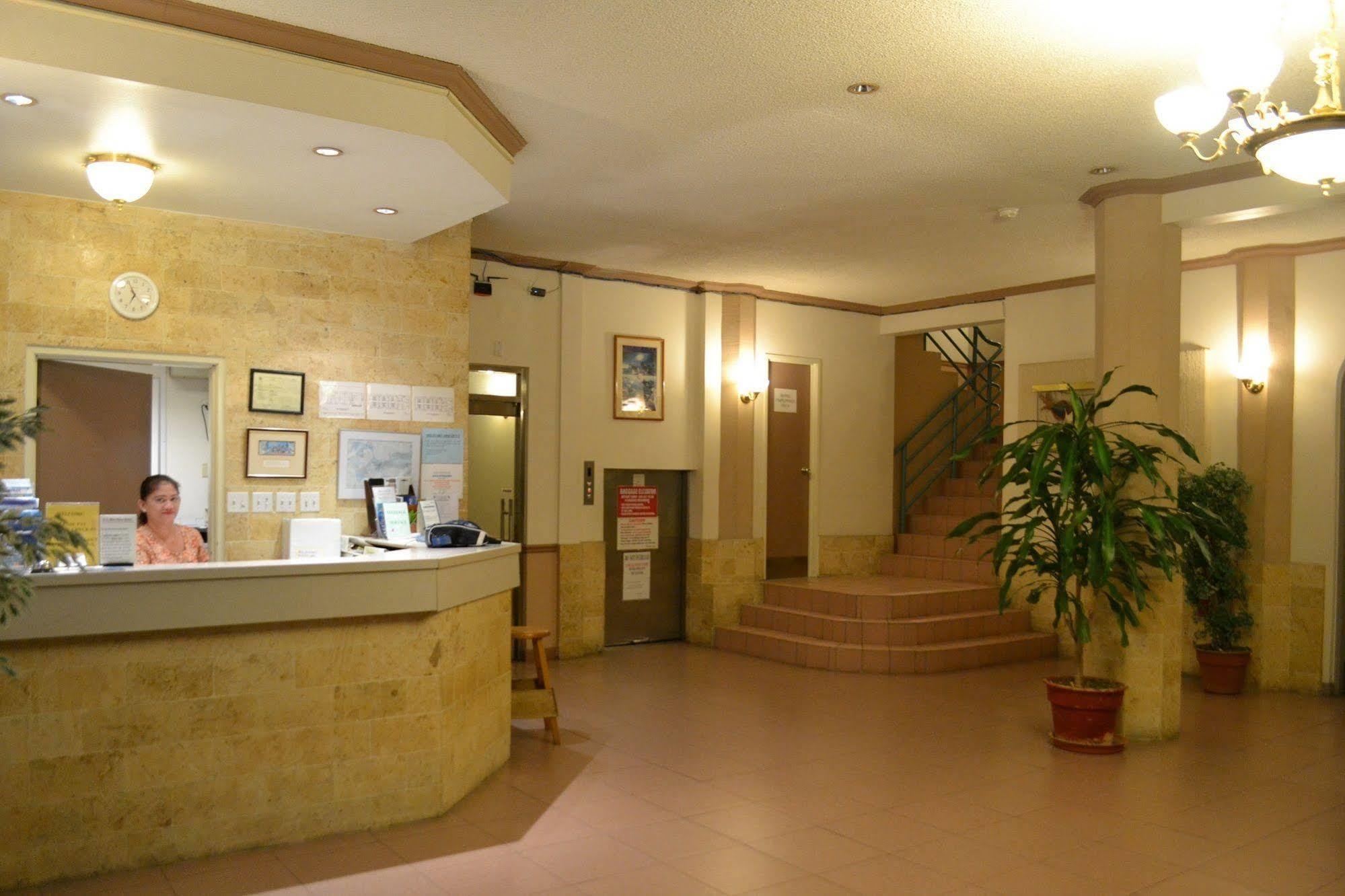 West Plaza Malakal Hotel Koror Bagian luar foto