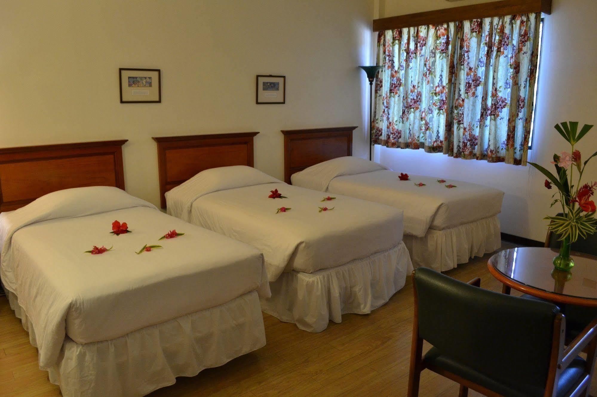 West Plaza Malakal Hotel Koror Bagian luar foto