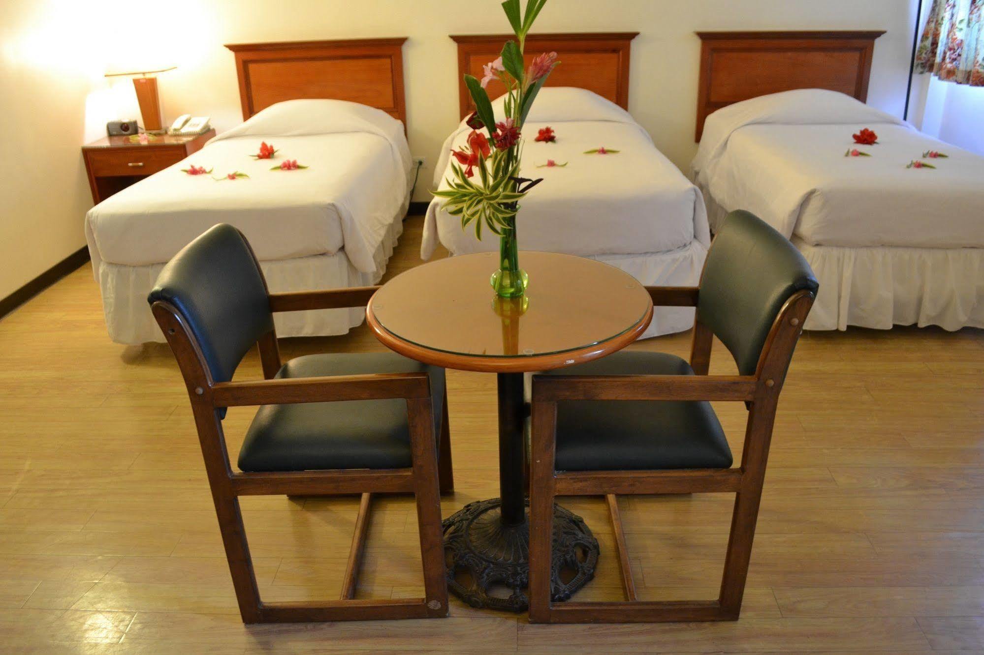 West Plaza Malakal Hotel Koror Bagian luar foto